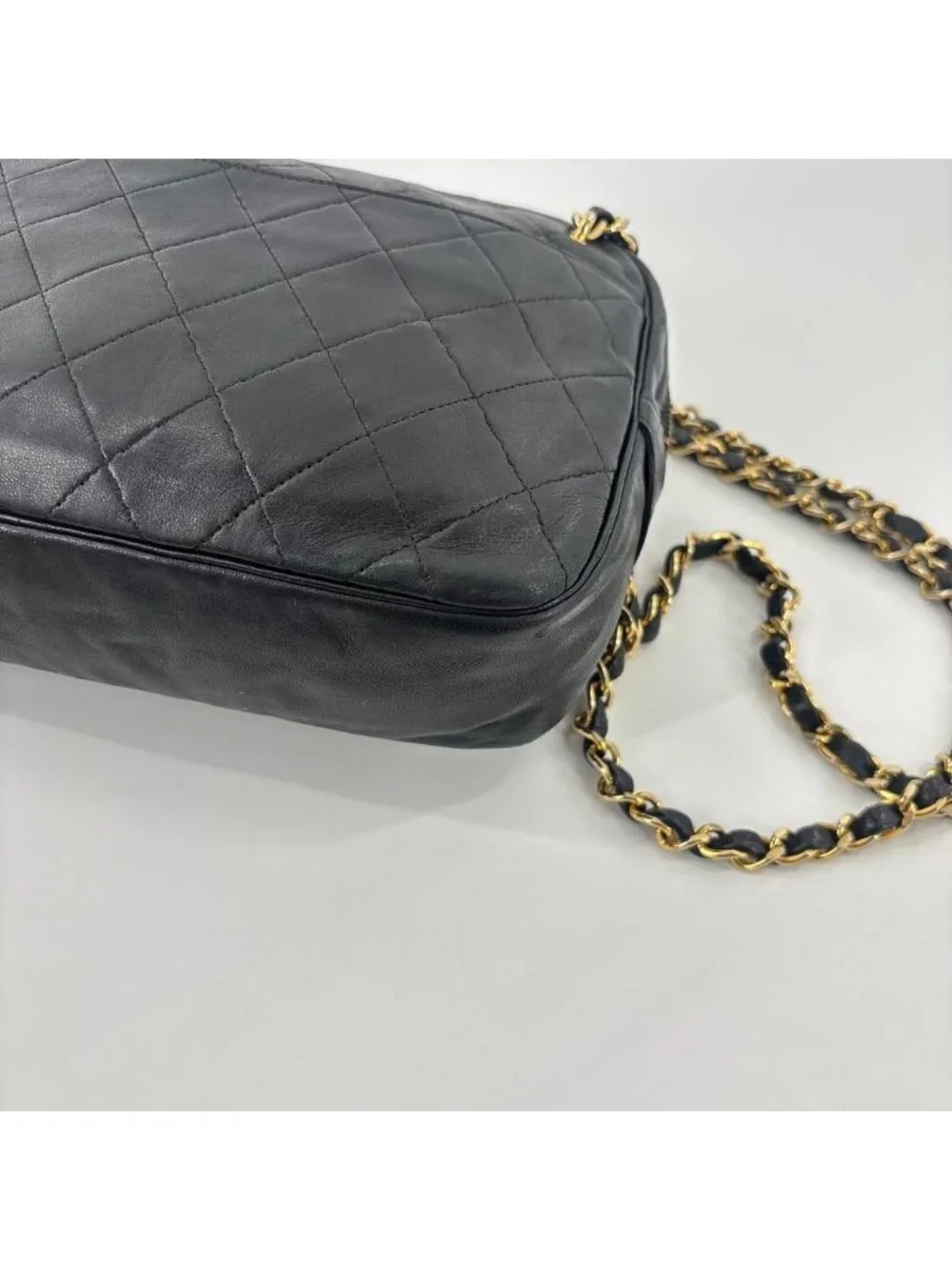 Chanel Super Quilted Lambskin Chain Shoulder Bag Black